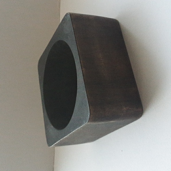 Chunky Wooden bracelet - Picture 1 of 4